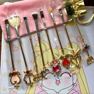 NEW Sailor Moon Makeup Brushes 🌙